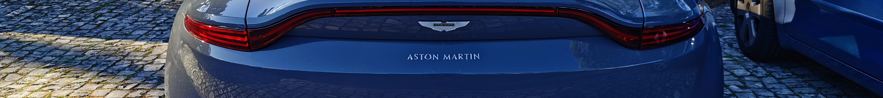 Aston Martin V8 Vantage 2018