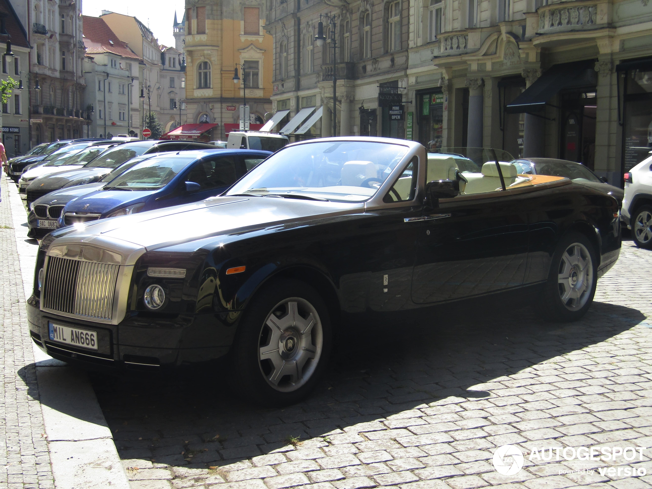 Rolls-Royce Phantom Drophead Coupé