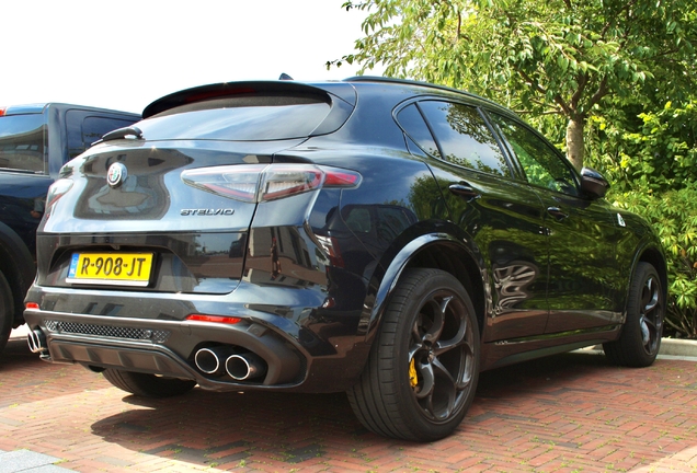 Alfa Romeo Stelvio Quadrifoglio 2020