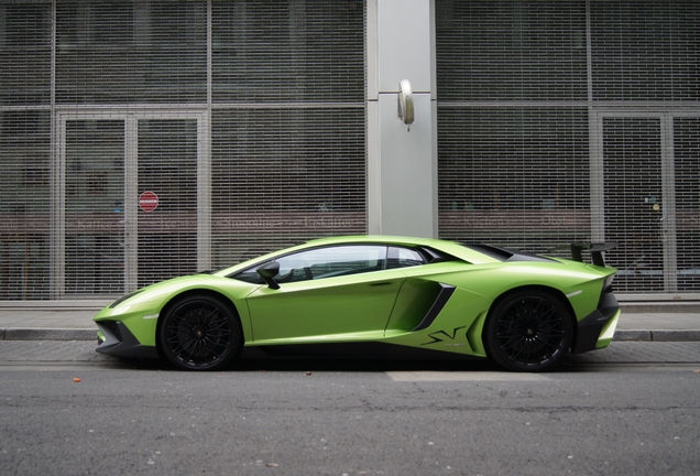 Lamborghini Aventador LP750-4 SuperVeloce