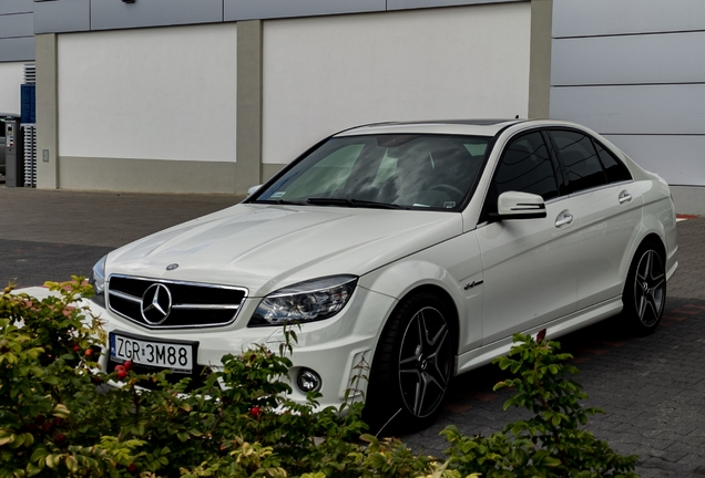 Mercedes-Benz C 63 AMG W204