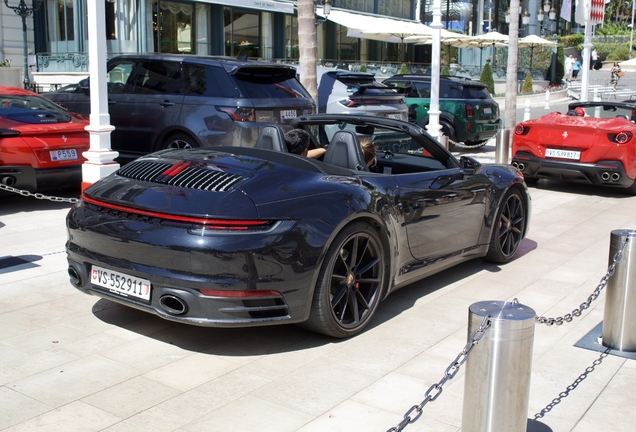 Porsche 992 Carrera 4S Cabriolet