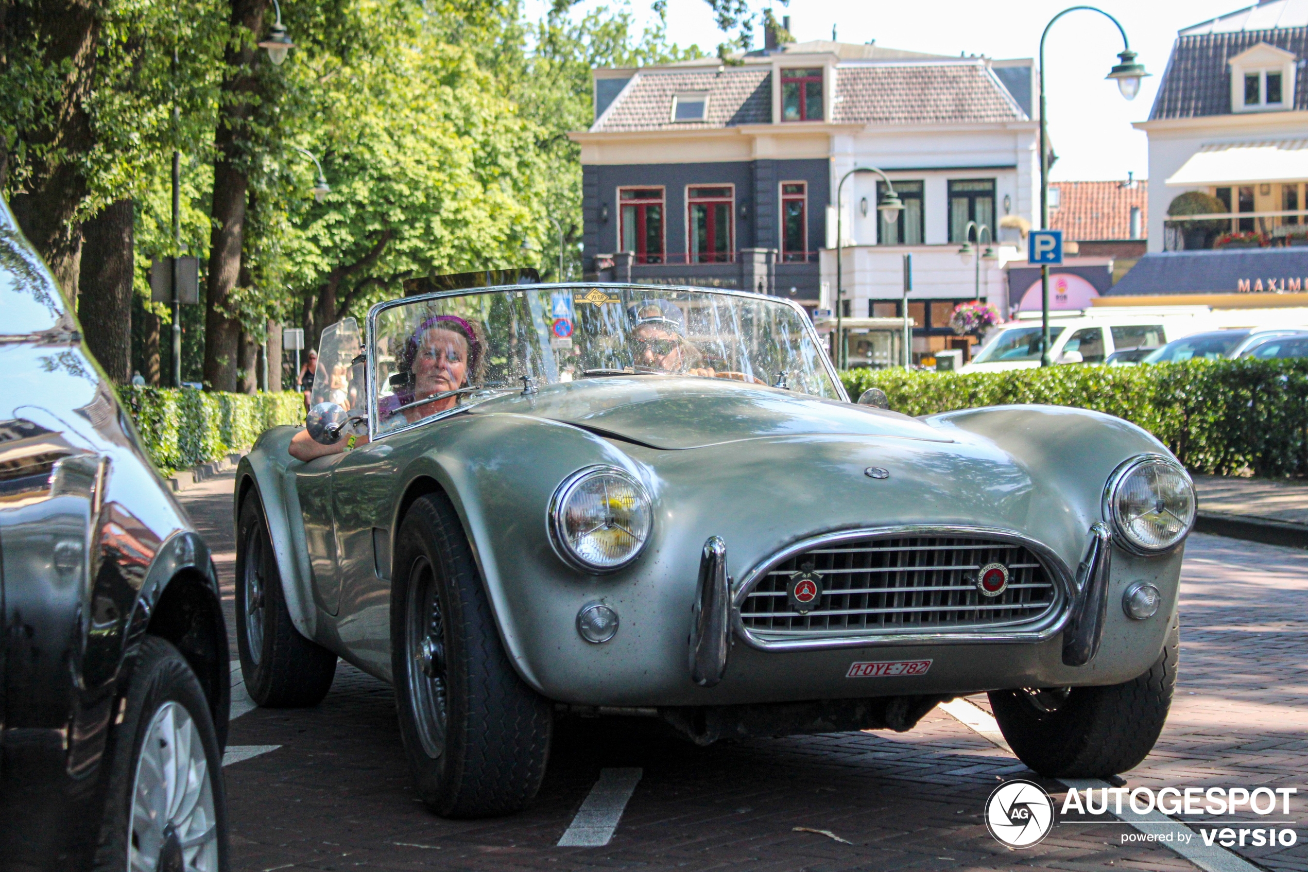 AC Cobra 289