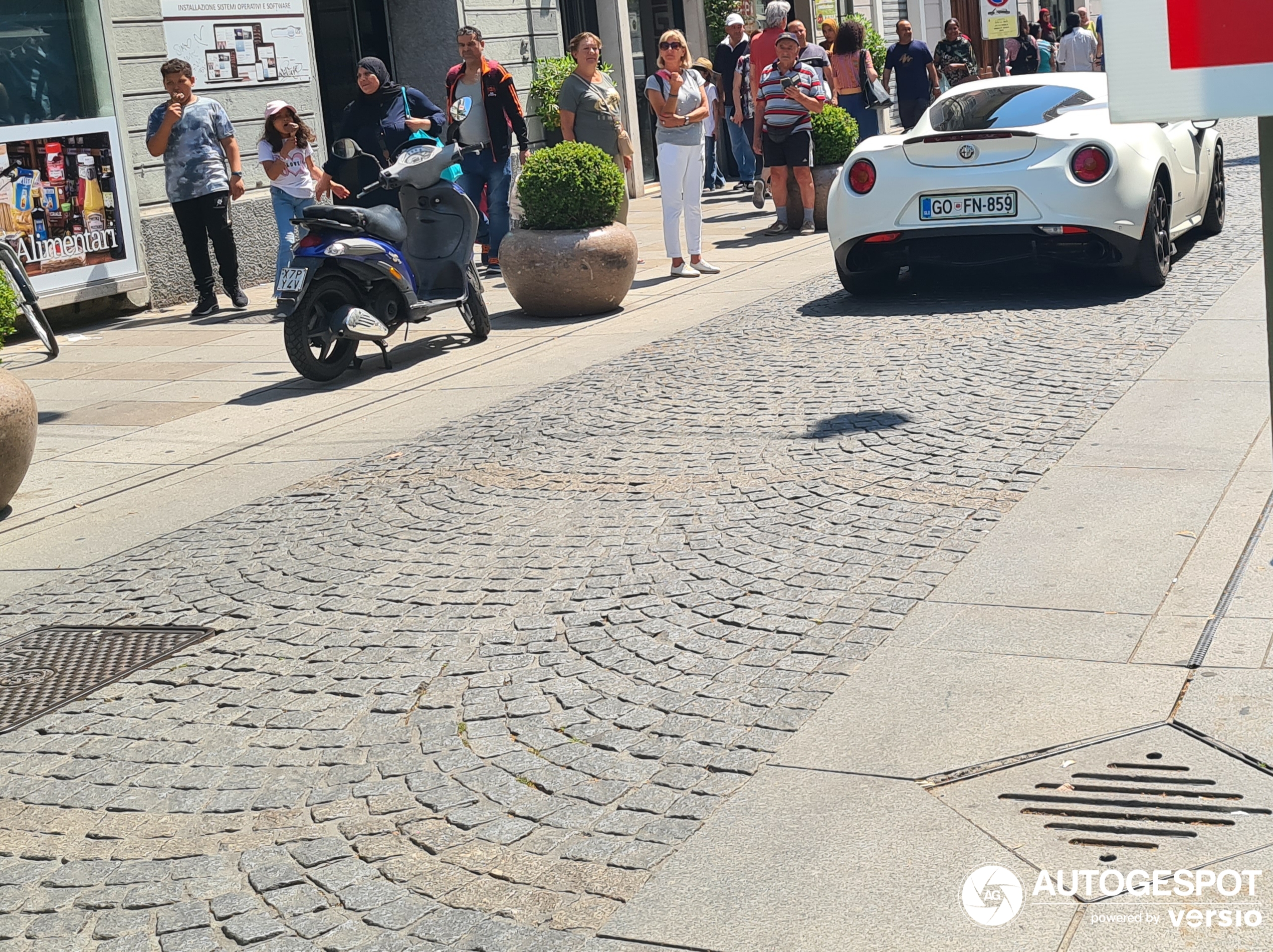 Alfa Romeo 4C Launch Edition