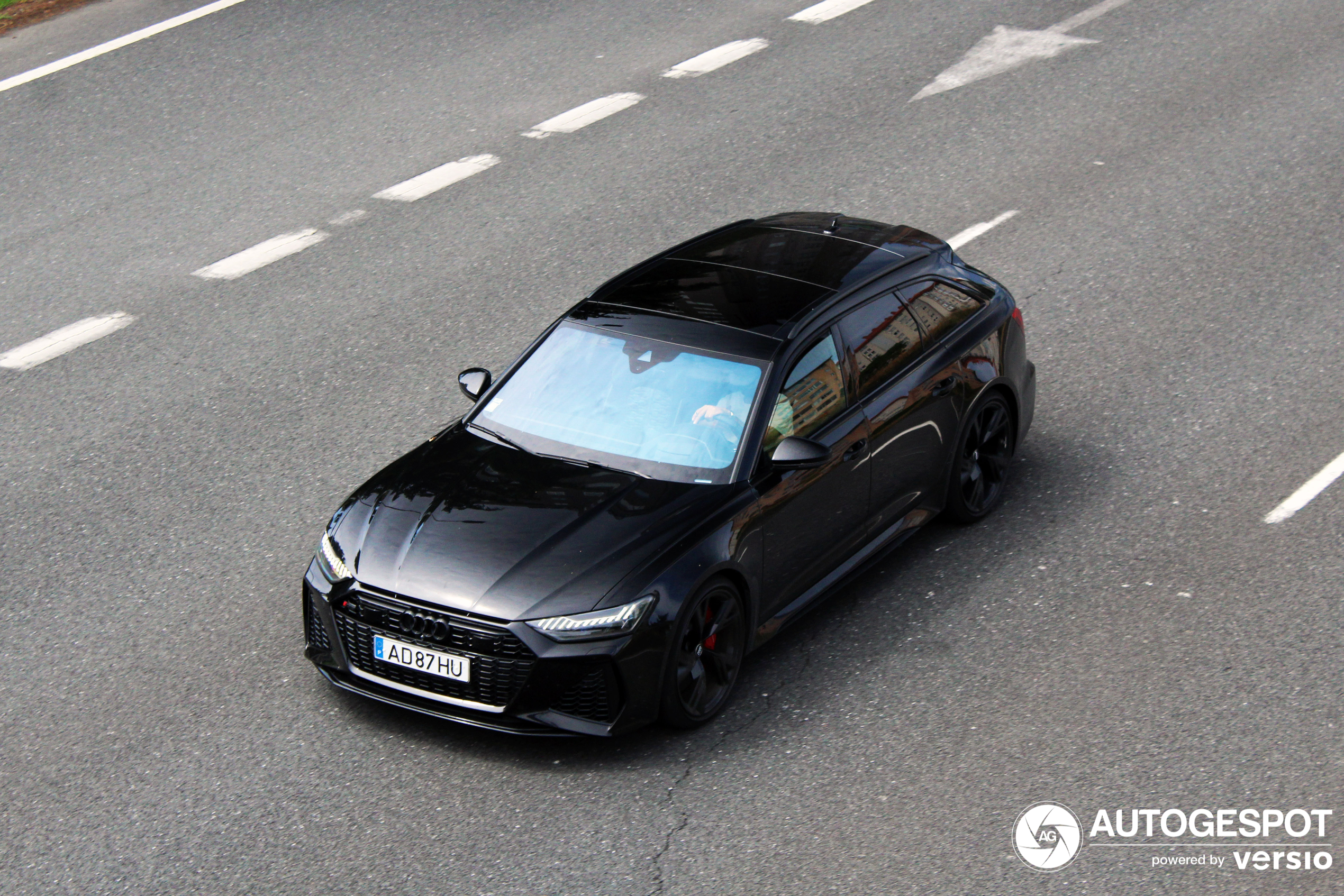 Audi RS6 Avant C8