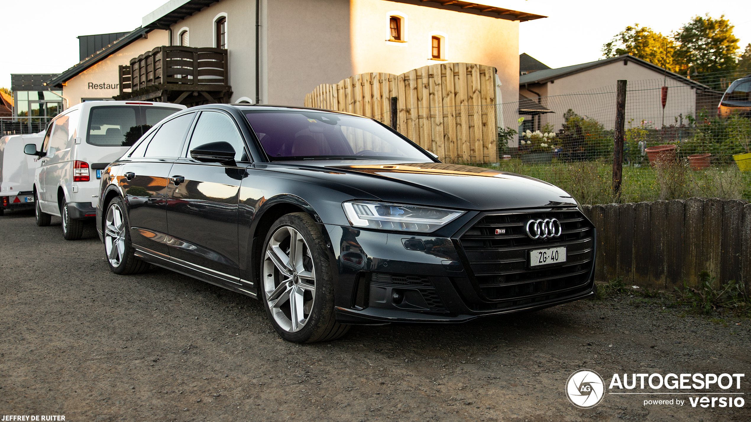 Audi S8 D5