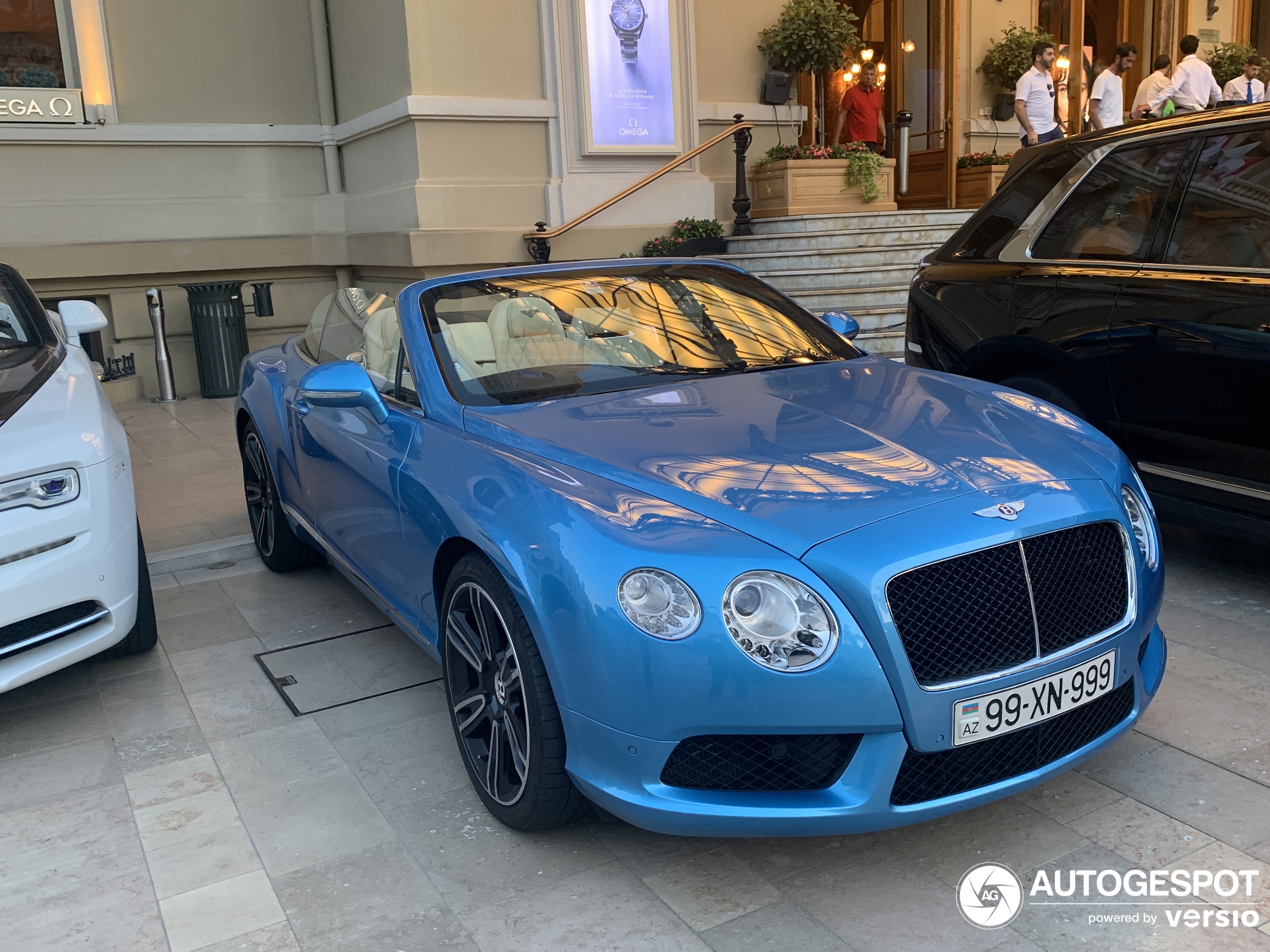 Bentley Continental GTC V8