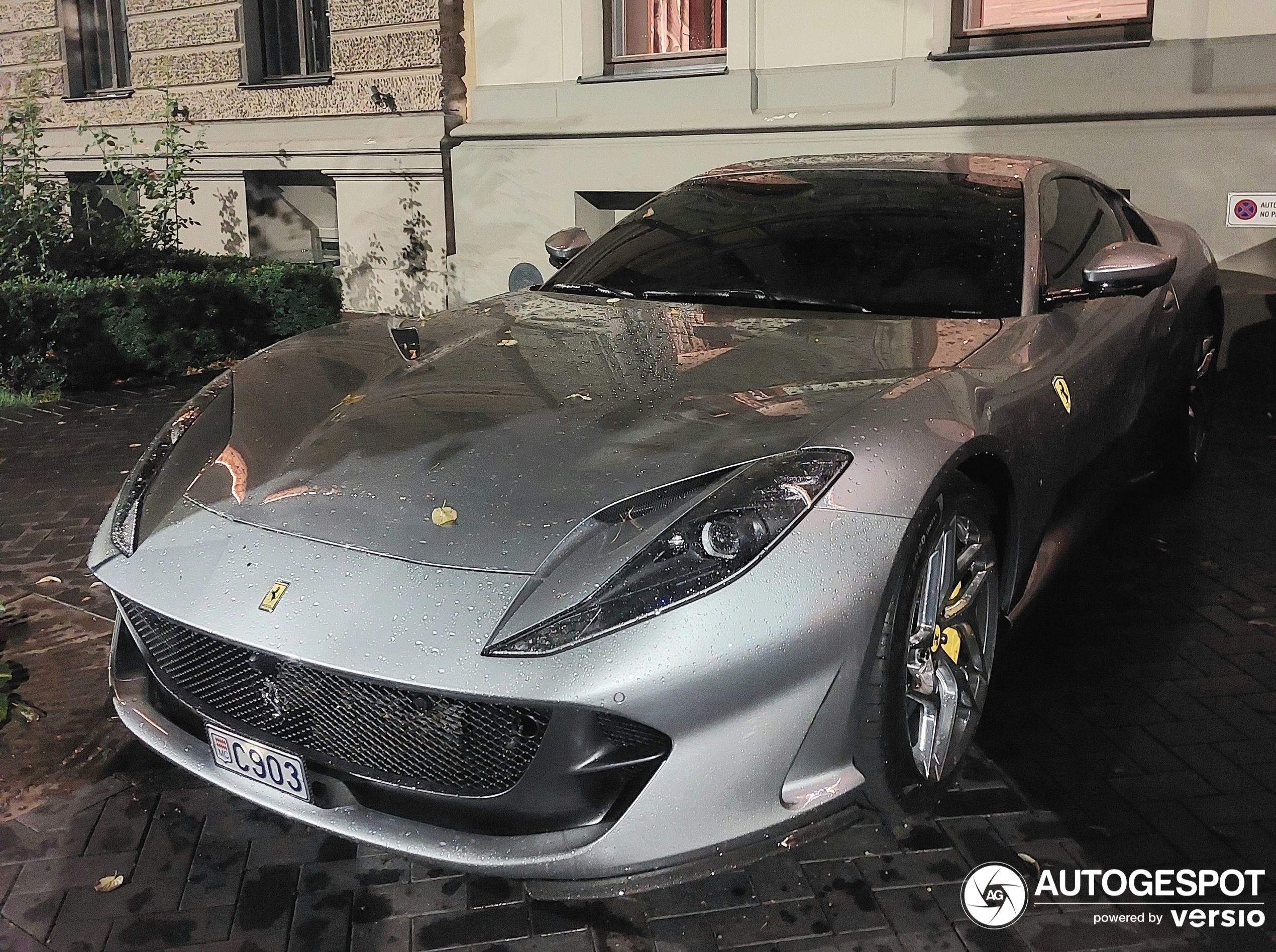 Ferrari 812 Superfast