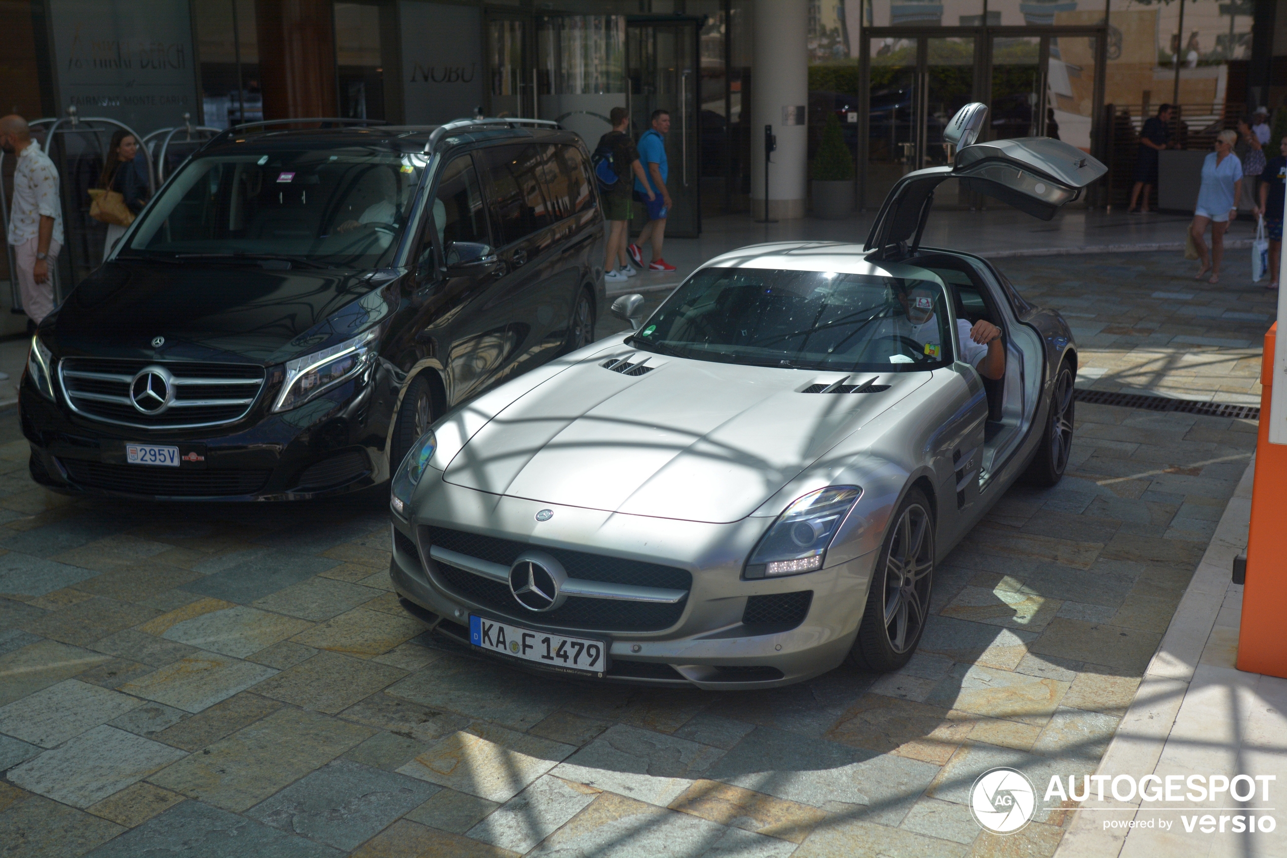 Mercedes-Benz SLS AMG