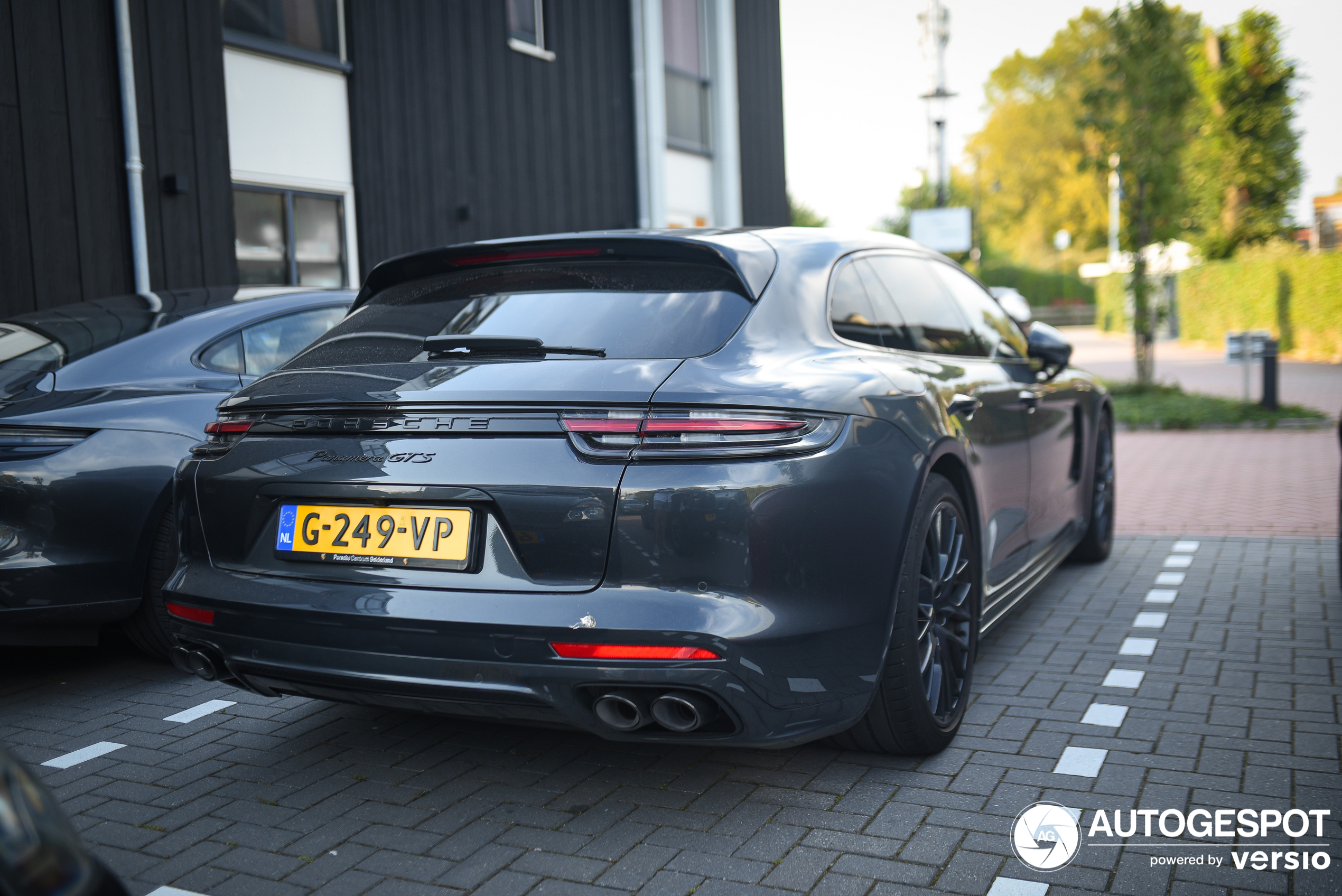 Porsche 971 Panamera GTS Sport Turismo