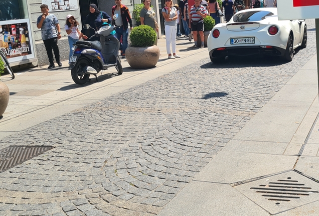 Alfa Romeo 4C Launch Edition