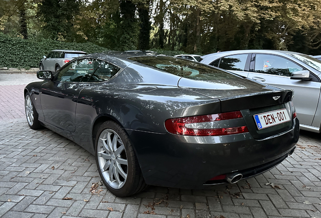 Aston Martin DB9