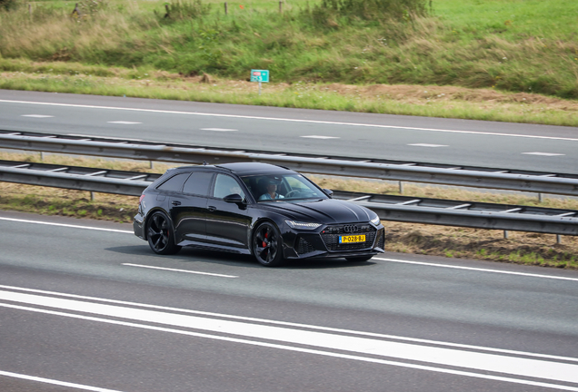 Audi RS6 Avant C8