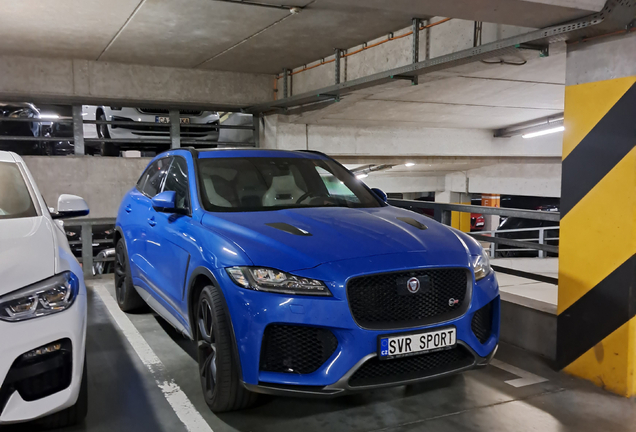 Jaguar F-PACE SVR