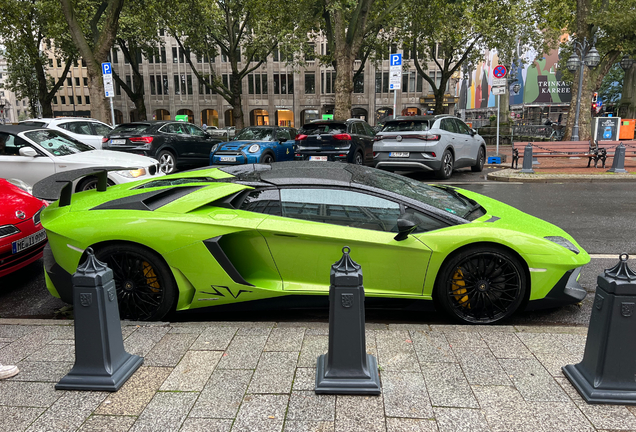 Lamborghini Aventador LP750-4 SuperVeloce Roadster