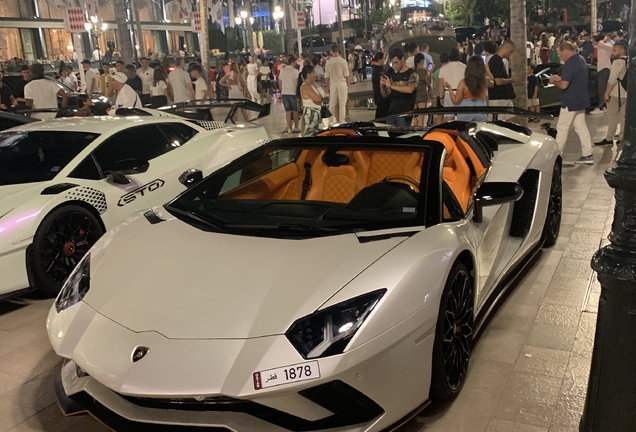 Lamborghini Aventador S LP740-4 Roadster