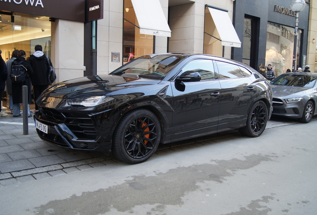 Lamborghini Urus