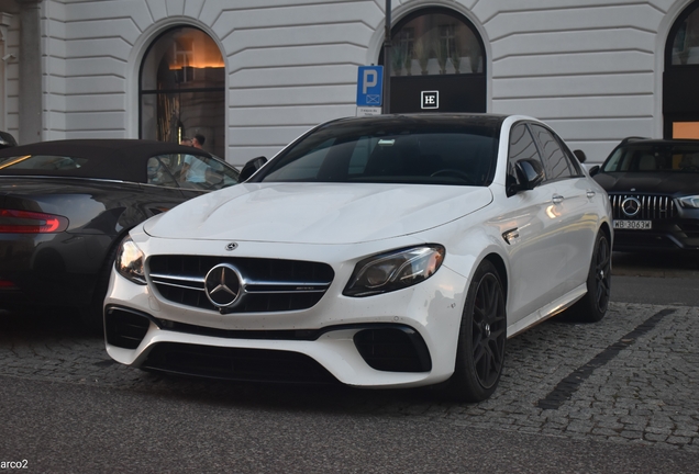 Mercedes-AMG E 63 S W213