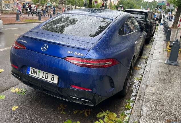 Mercedes-AMG GT 63 S X290