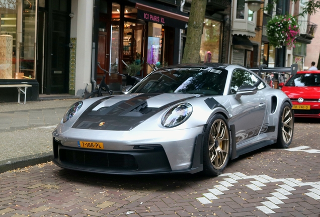 Porsche 992 GT3 RS Weissach Package