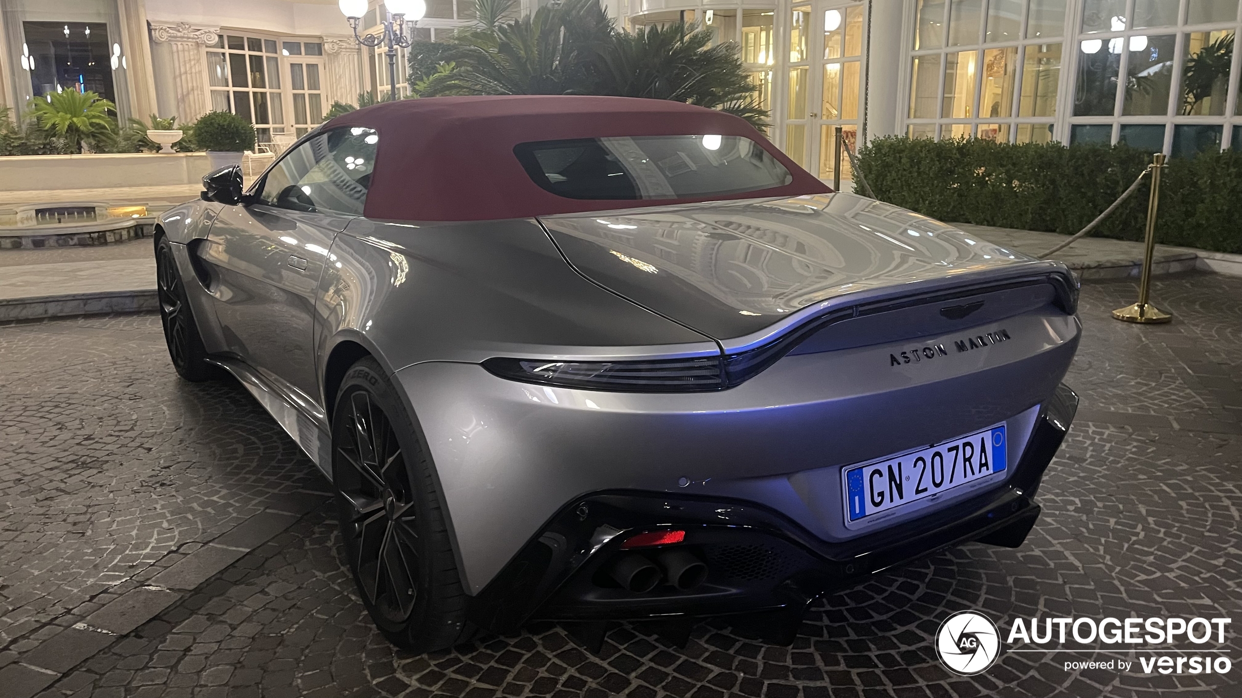 Aston Martin V8 Vantage Roadster 2020