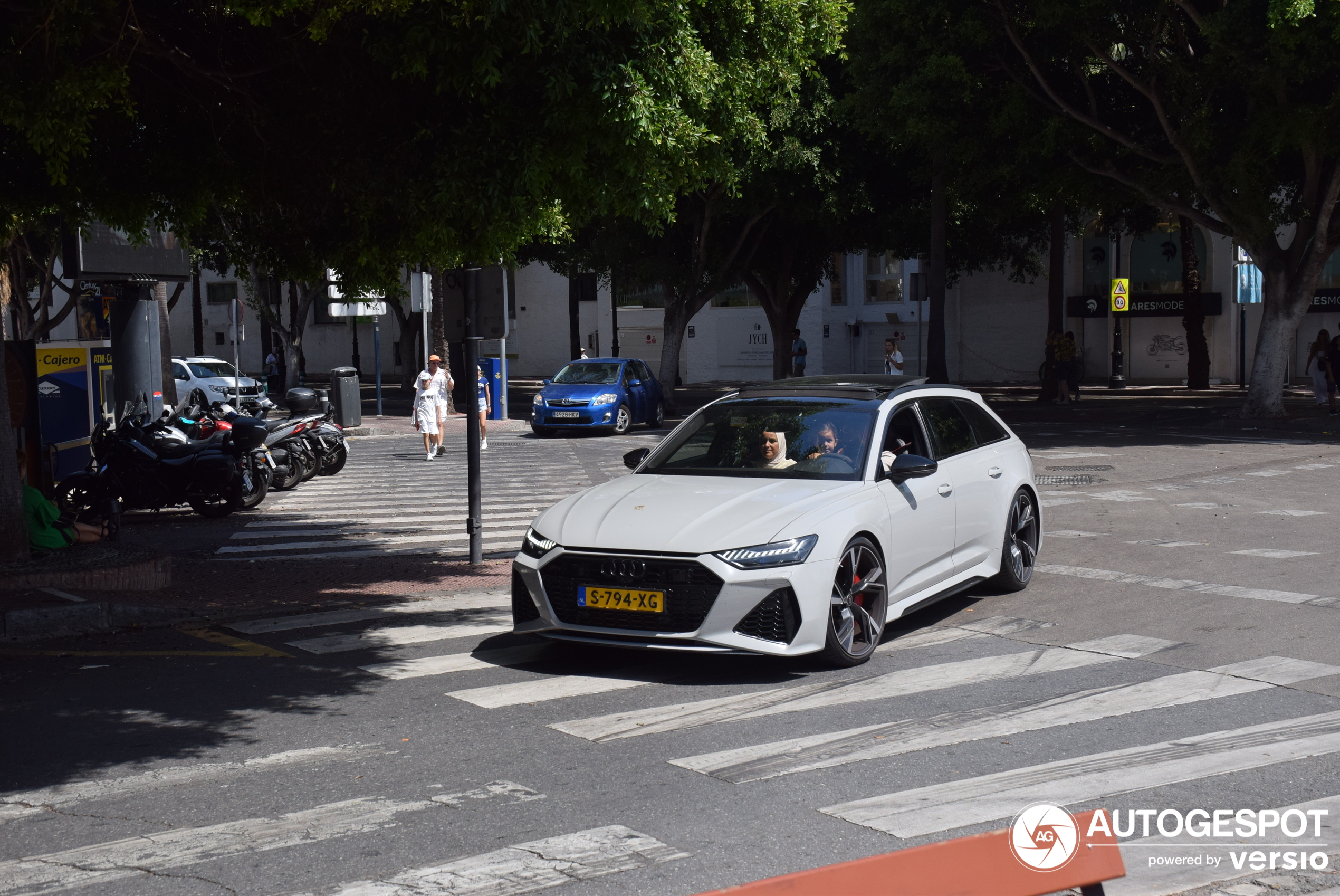 Audi RS6 Avant C8