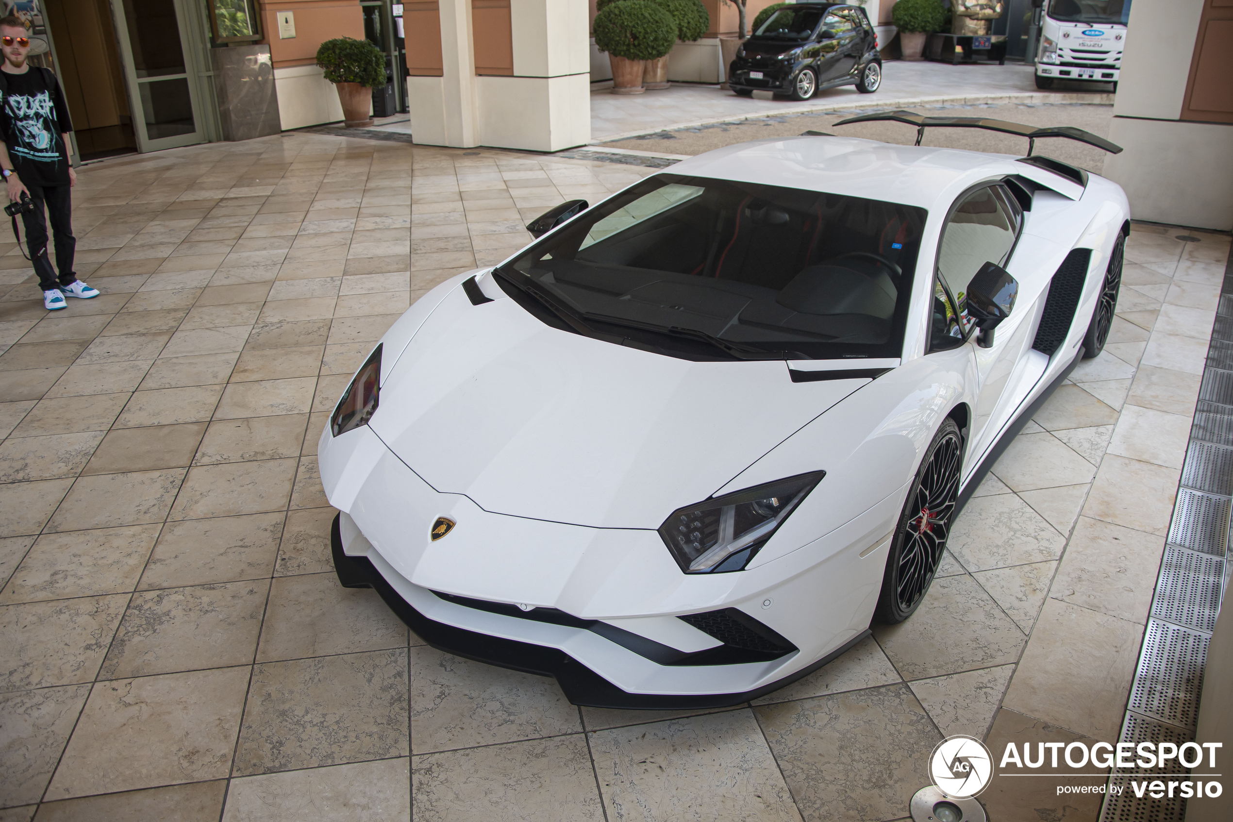 Lamborghini Aventador S LP740-4