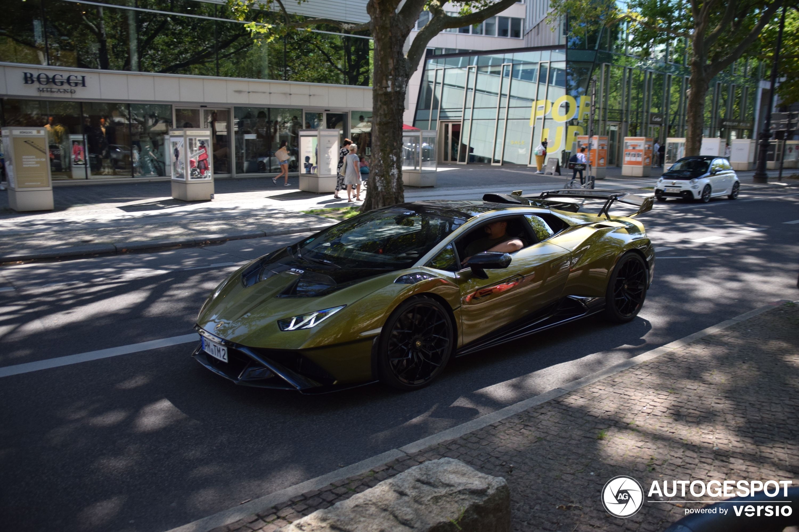 Lamborghini Huracán LP640-2 STO