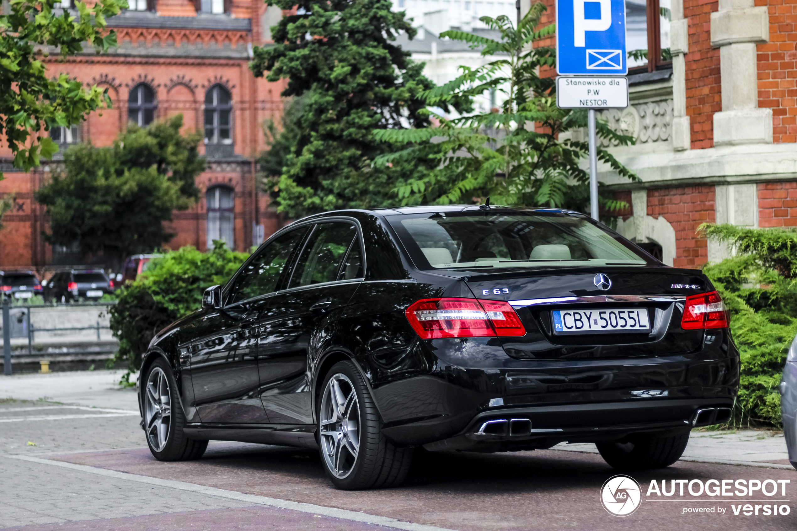 Mercedes-Benz E 63 AMG W212