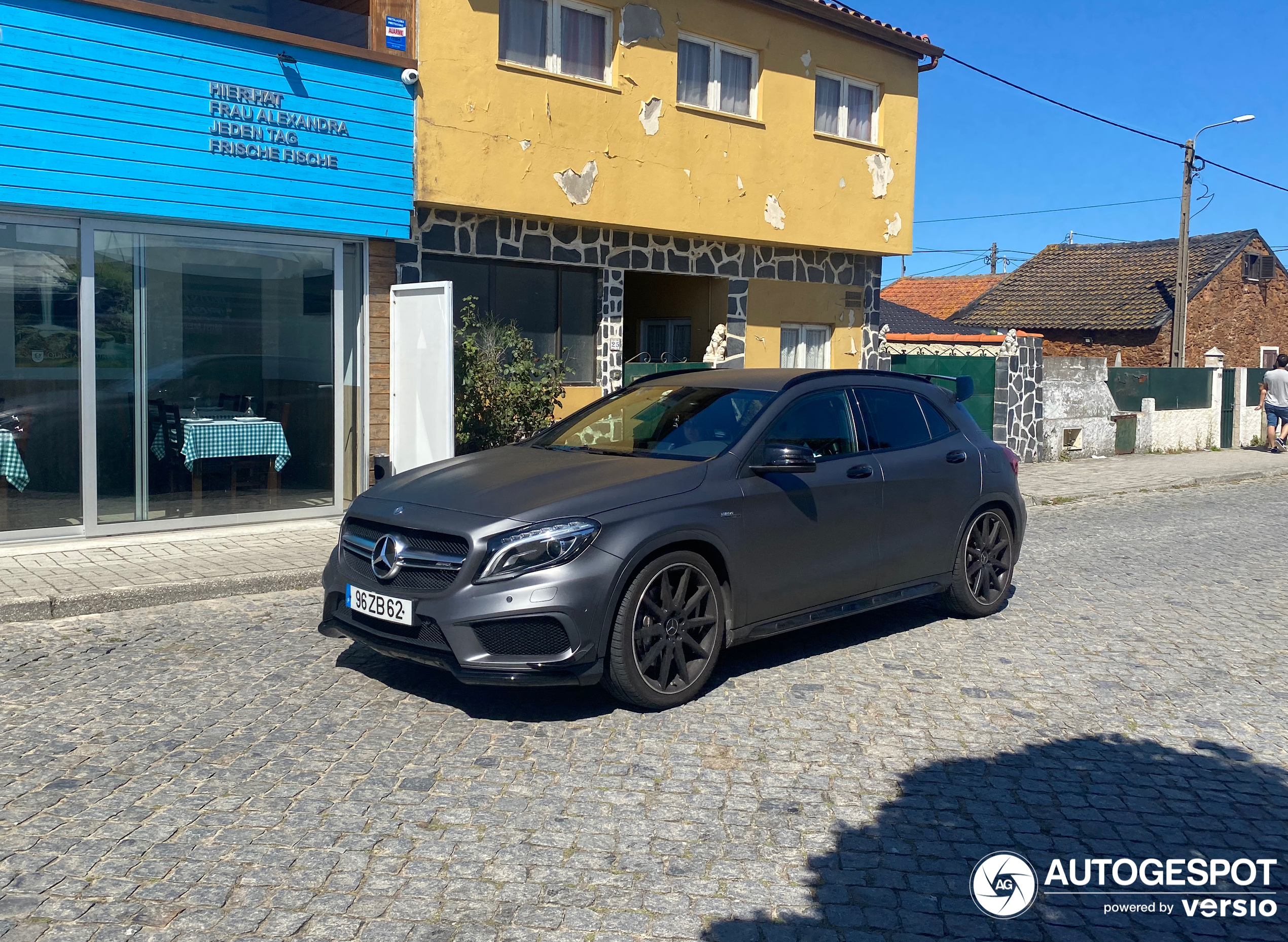 Mercedes-Benz GLA 45 AMG X156