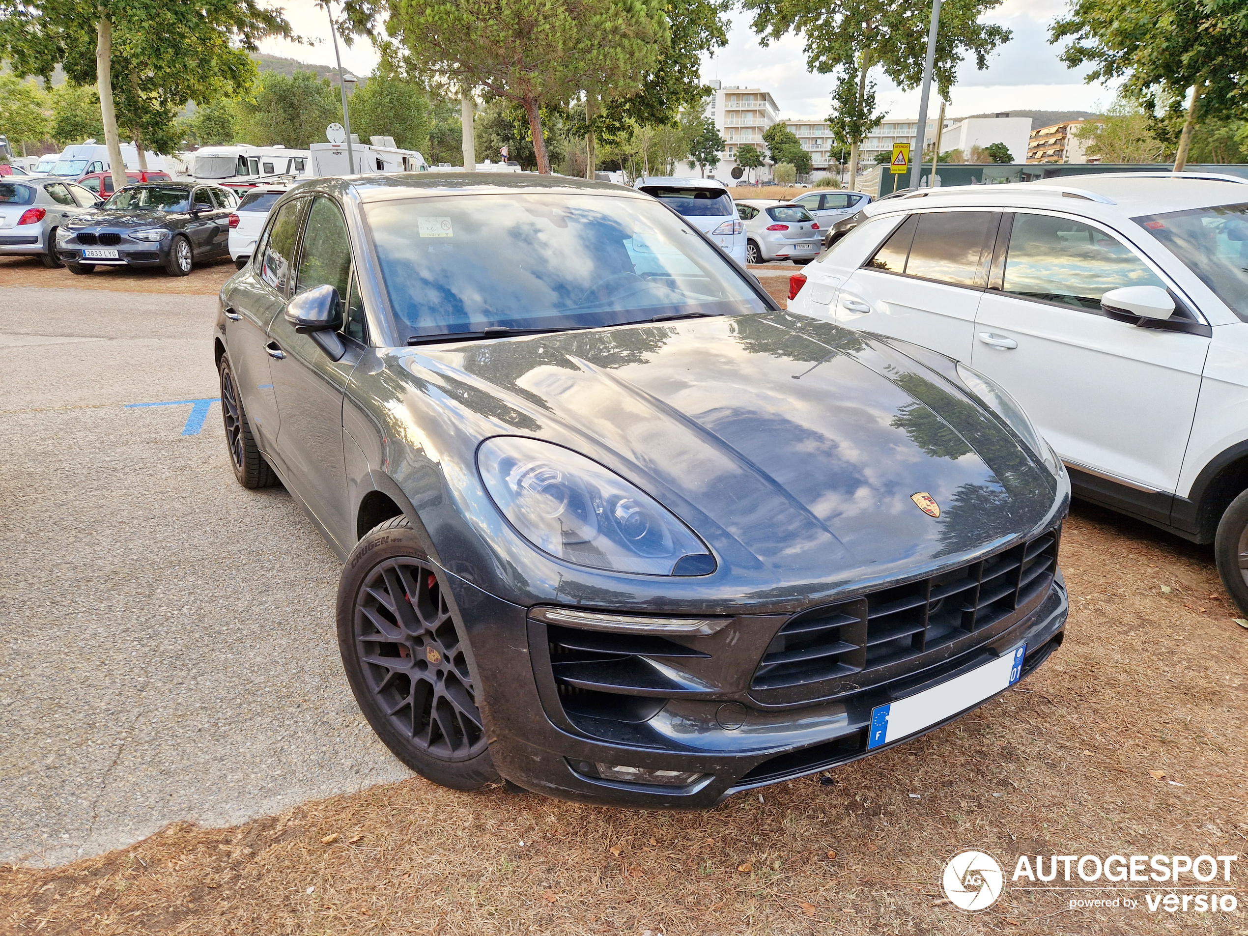 Porsche 95B Macan GTS