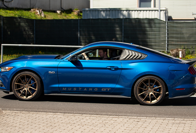 Ford Mustang GT 2015