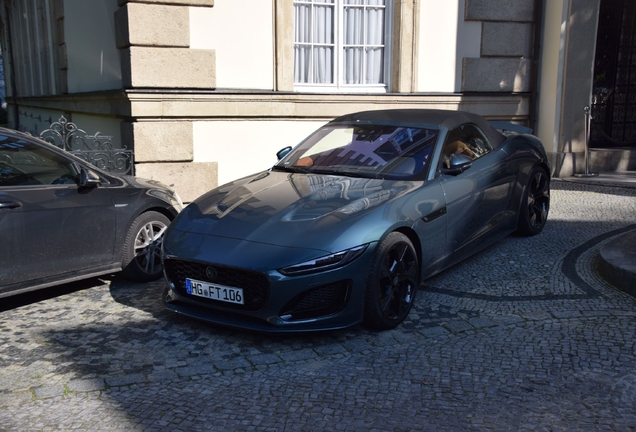 Jaguar F-TYPE P450 75 Convertible