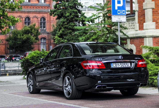 Mercedes-Benz E 63 AMG W212