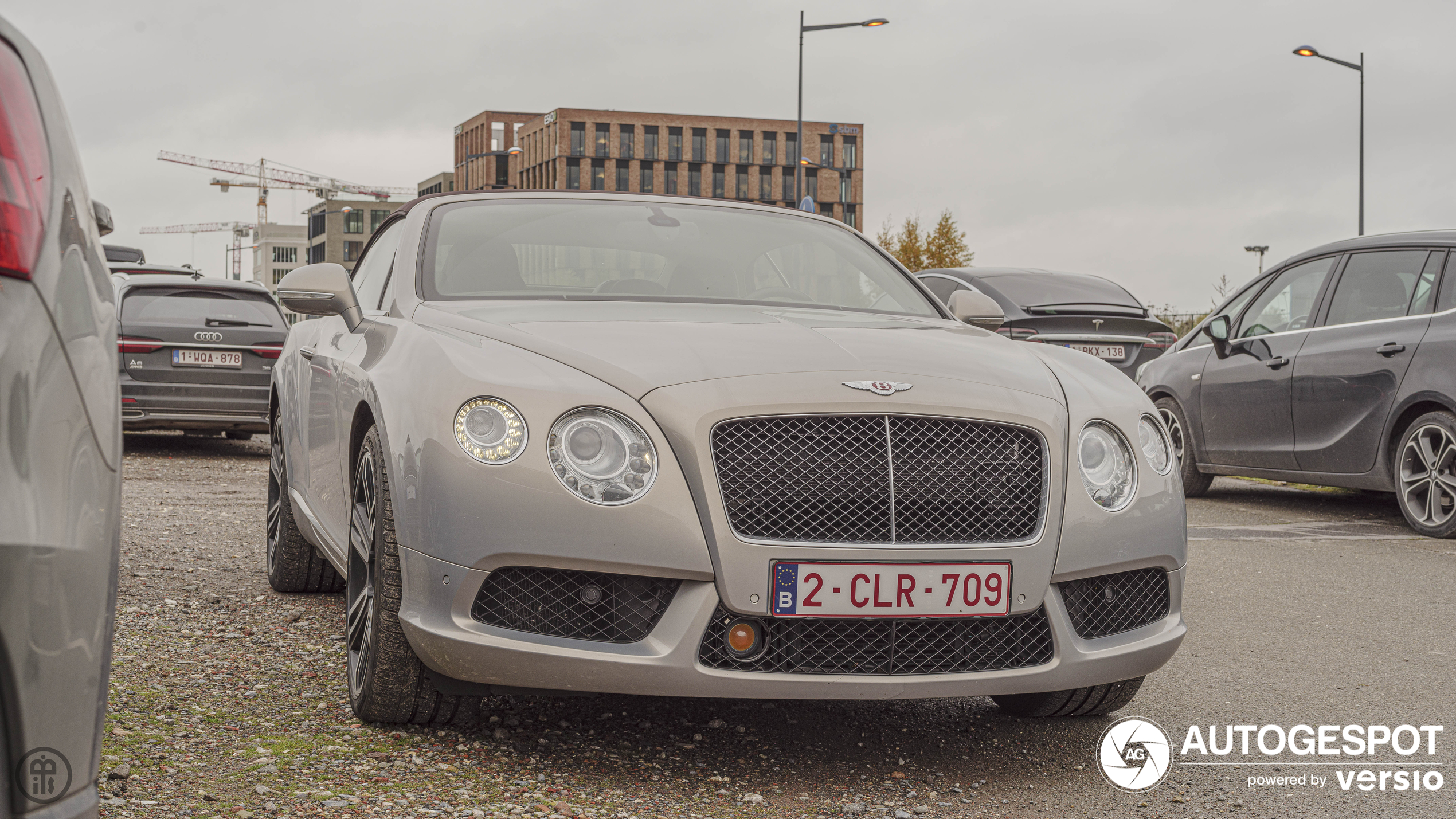 Bentley Continental GTC V8