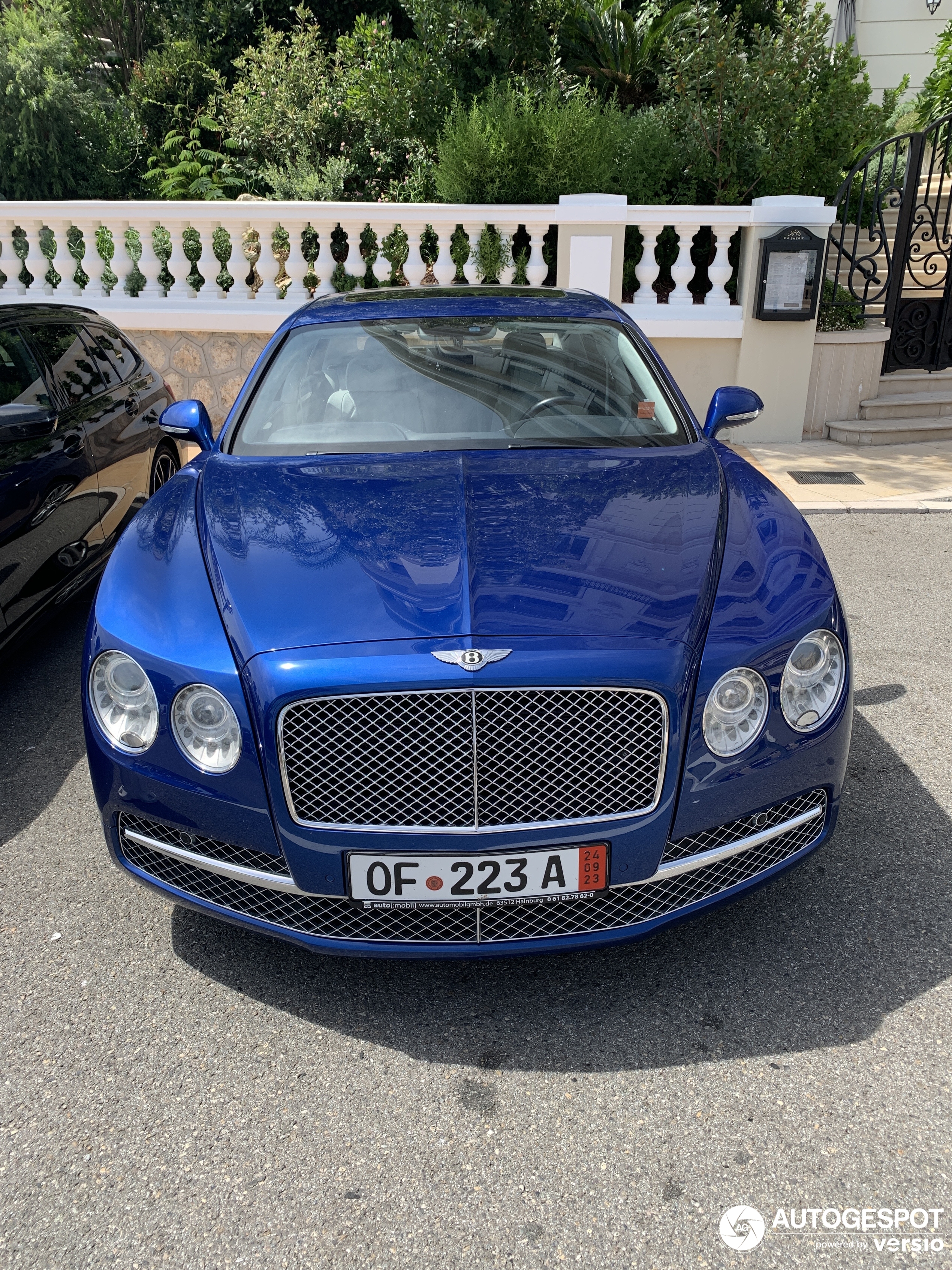 Bentley Flying Spur W12