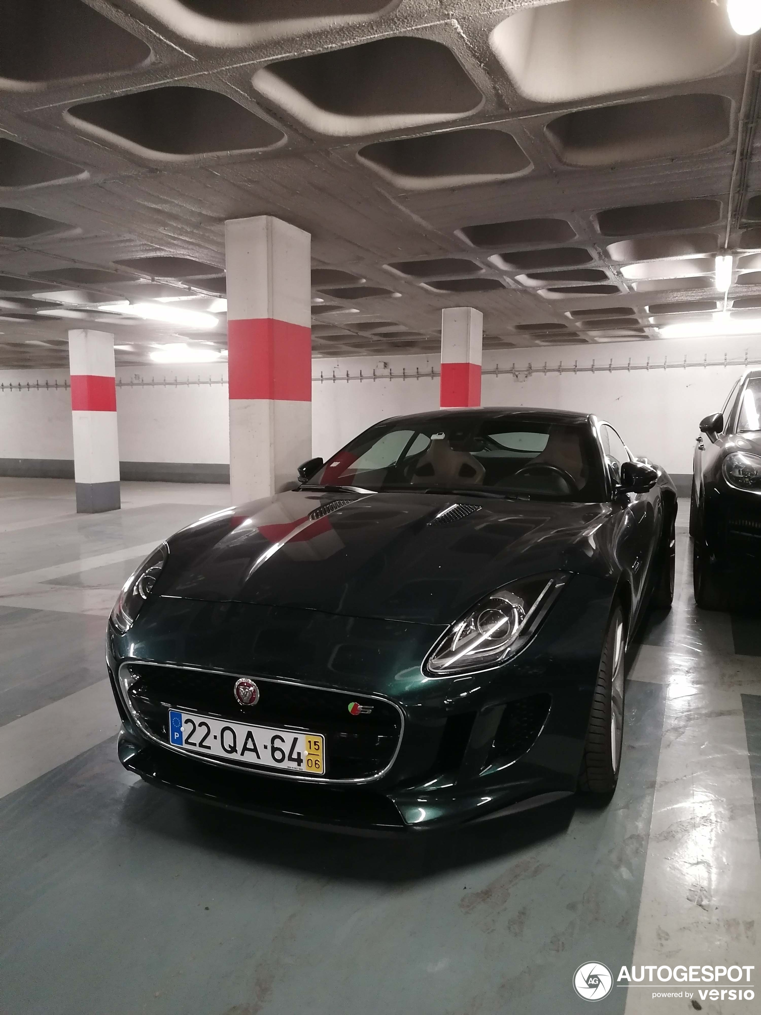 Jaguar F-TYPE S Coupé