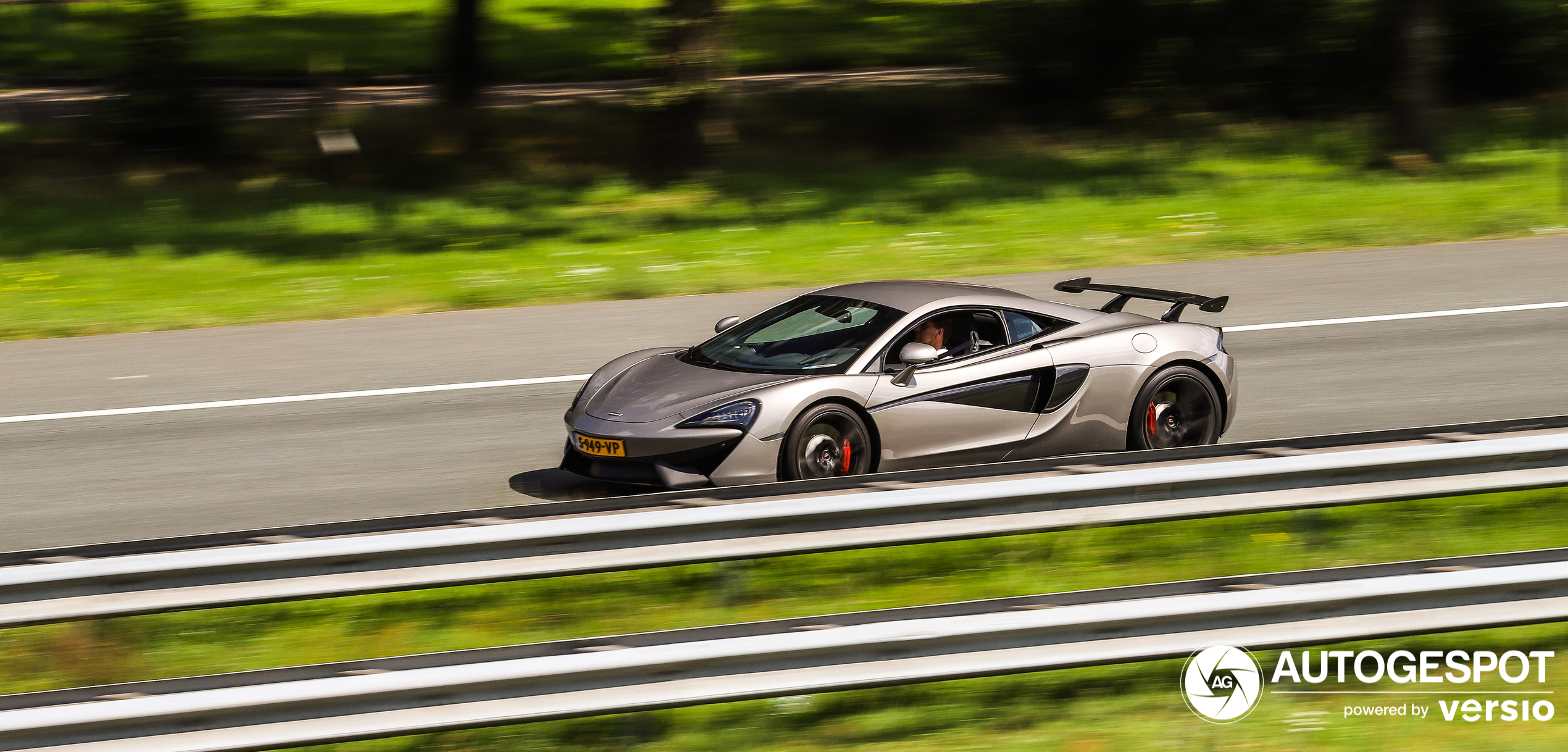 McLaren 540C