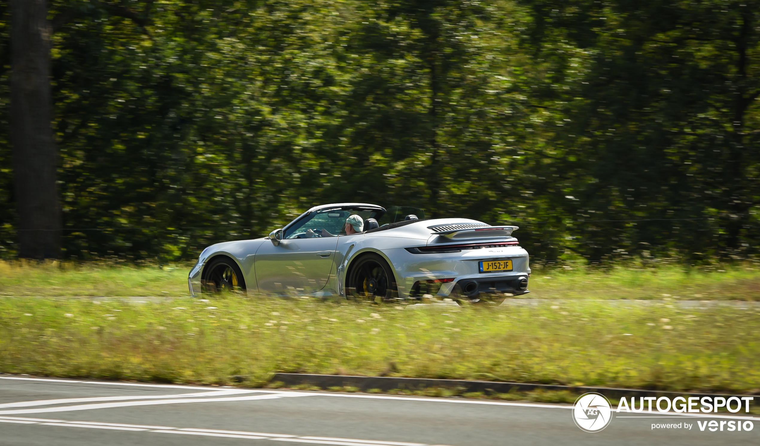 Porsche 992 Turbo S Cabriolet