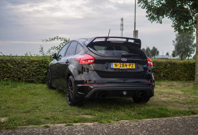 Ford Focus RS 2015