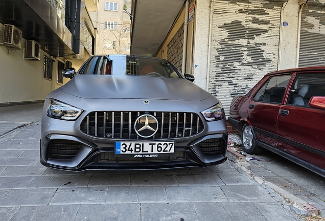 Mercedes-AMG GT 63 S X290