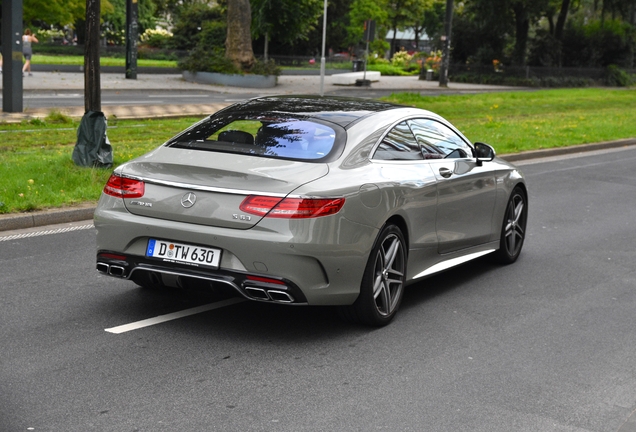 Mercedes-AMG S 63 Coupé C217