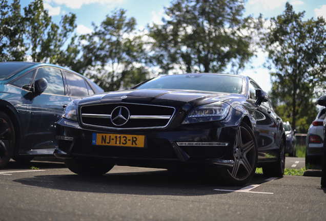 Mercedes-Benz CLS 63 AMG X218 Shooting Brake