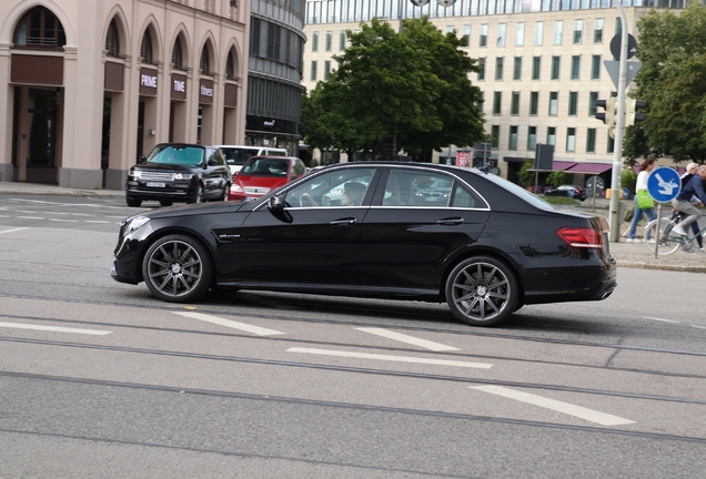 Mercedes-Benz E 63 AMG S W212