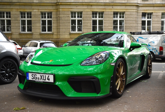 Porsche 718 Cayman GT4