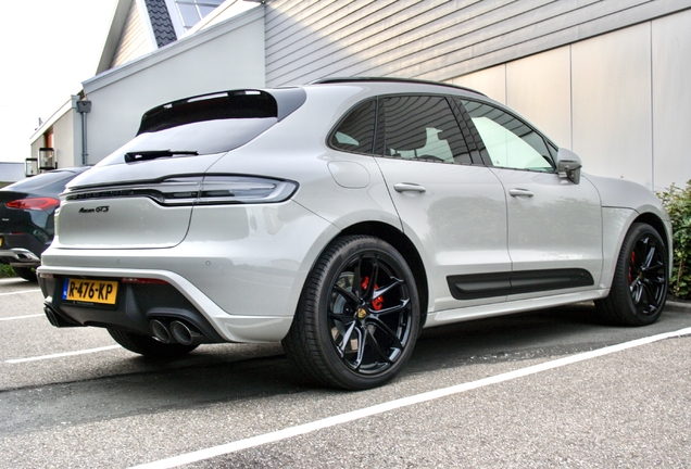 Porsche 95B Macan GTS MkIII