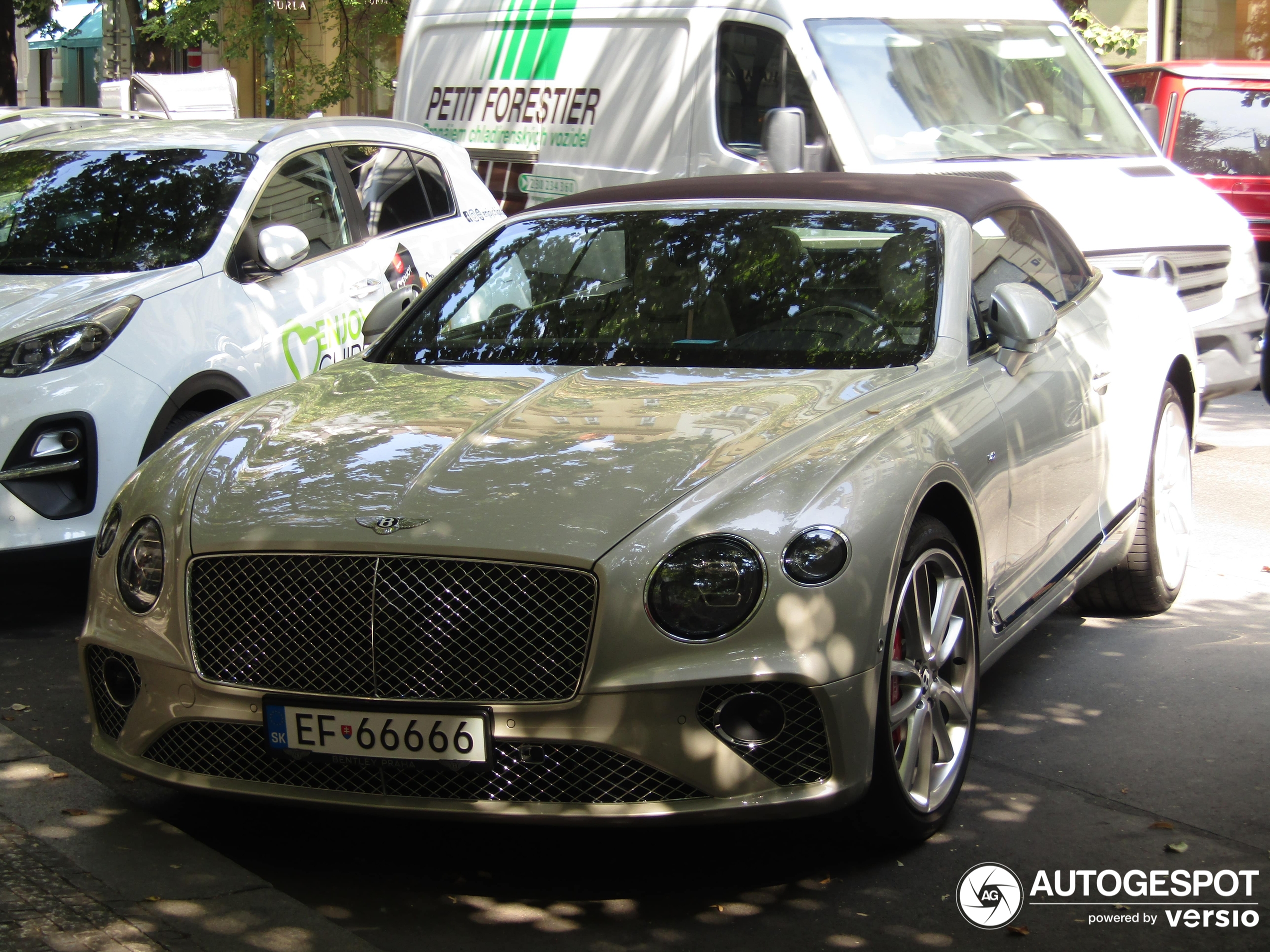 Bentley Continental GTC V8 2020