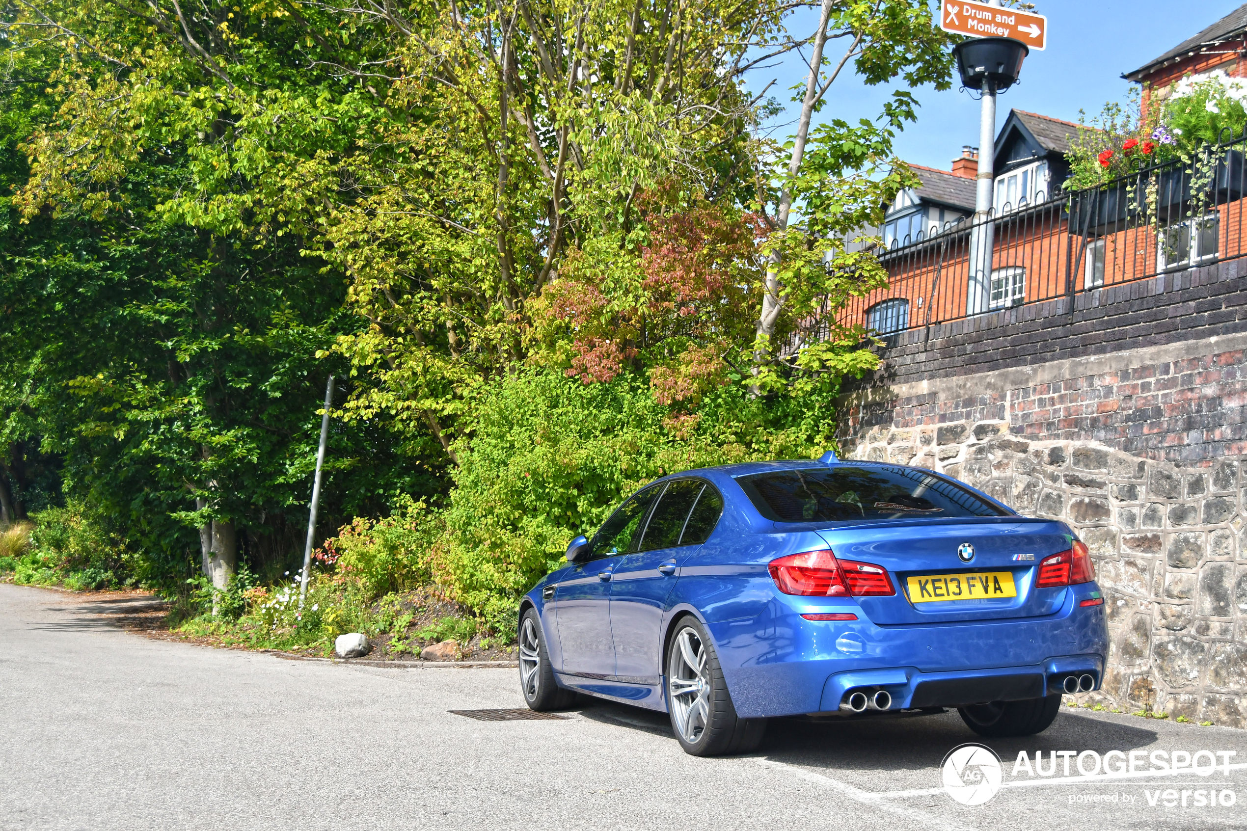 BMW M5 F10 2014