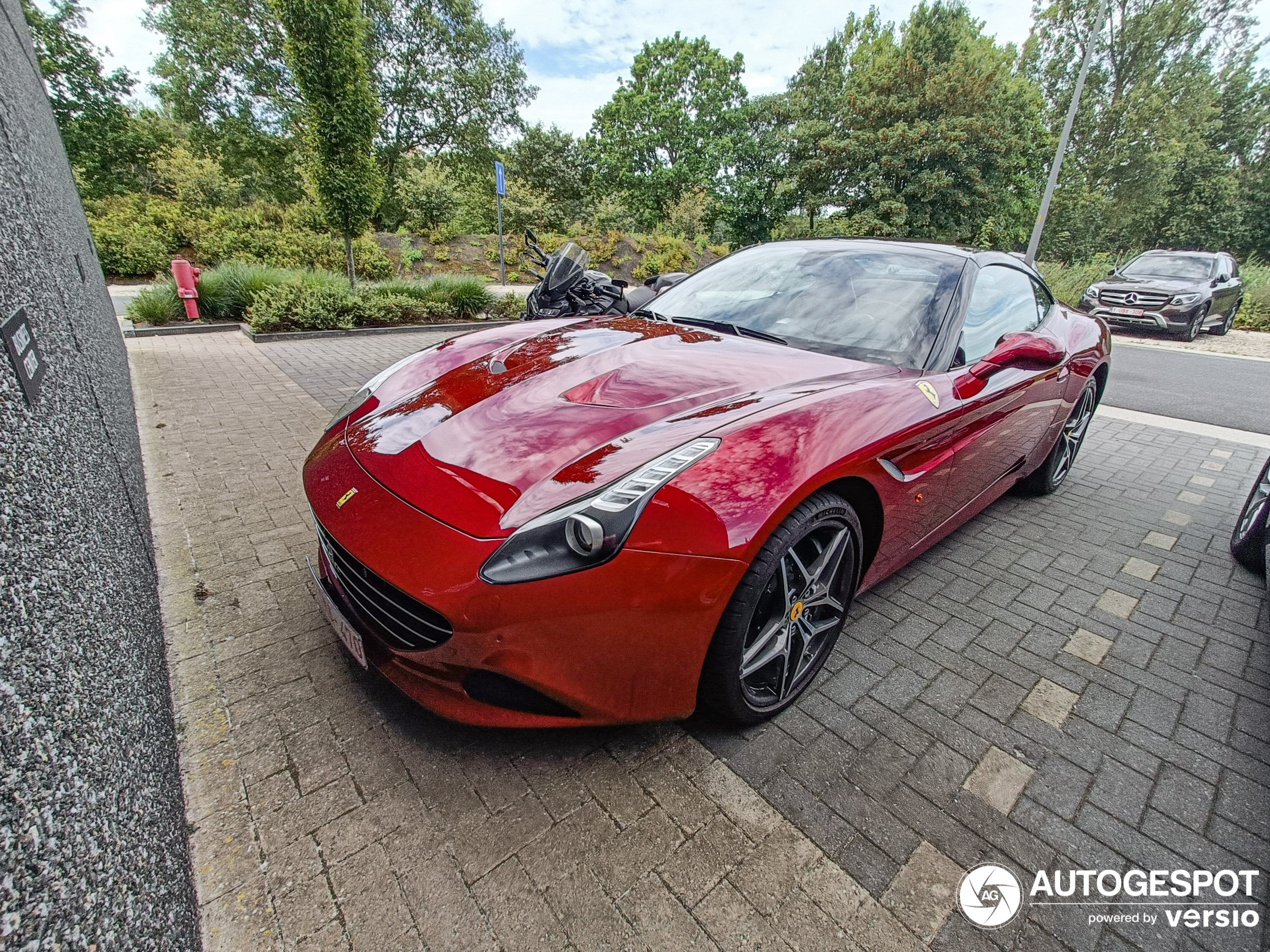 Ferrari California T