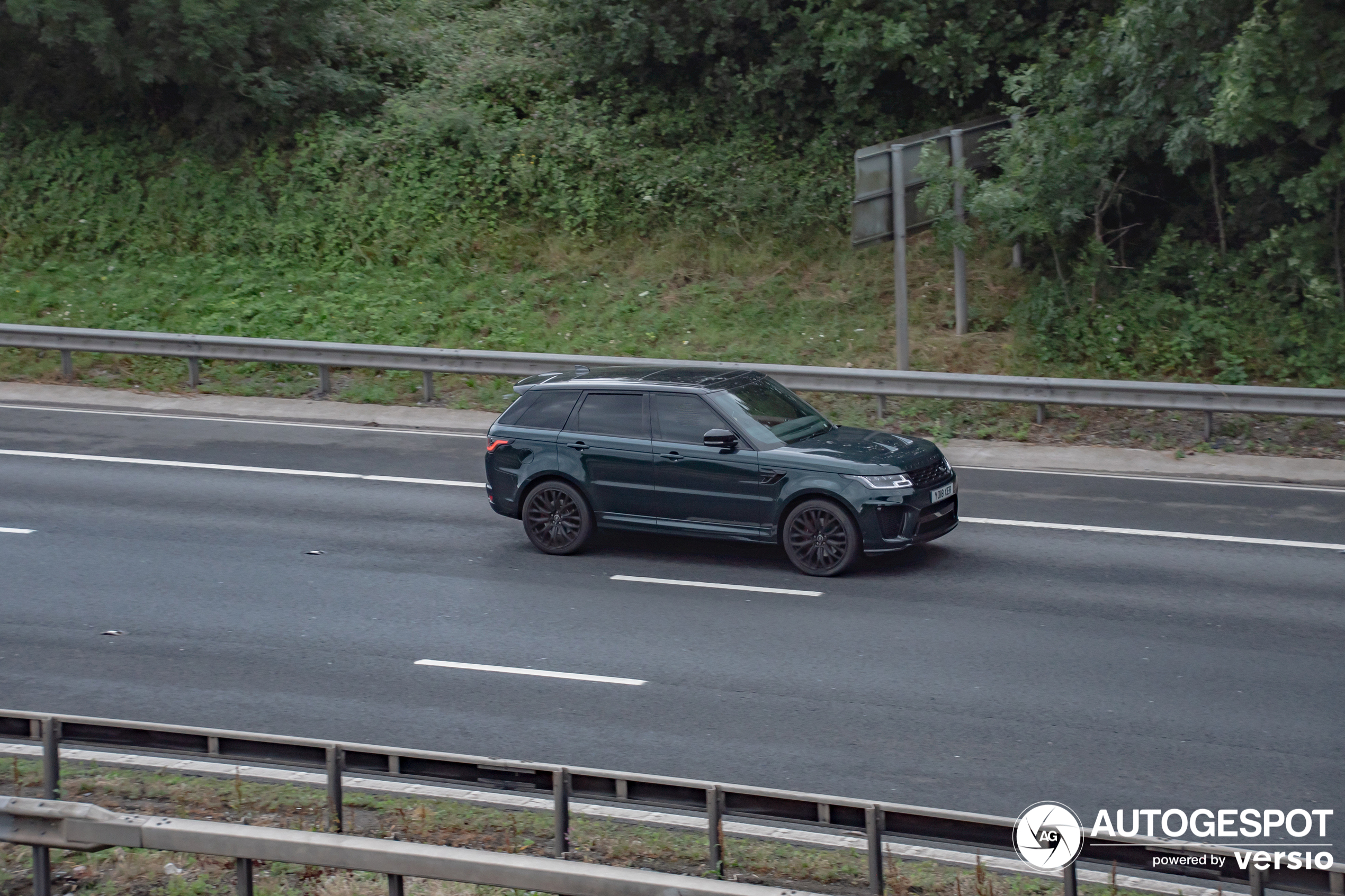 Land Rover Range Rover Sport SVR 2018